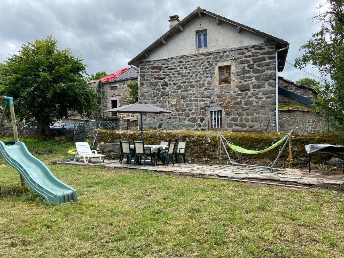 Maison De Famille Au Plateau Du Mezenc Les Vastres Eksteriør billede