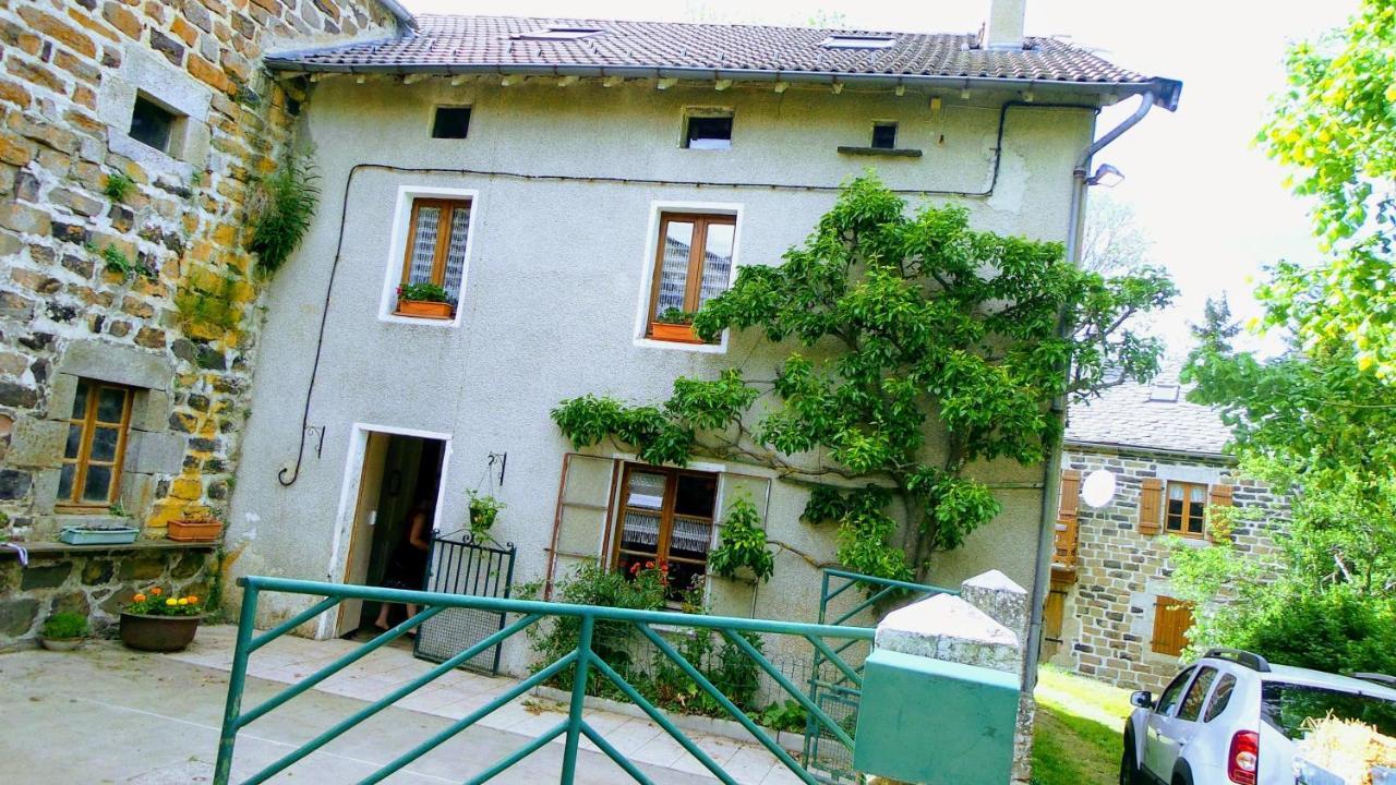 Maison De Famille Au Plateau Du Mezenc Les Vastres Eksteriør billede