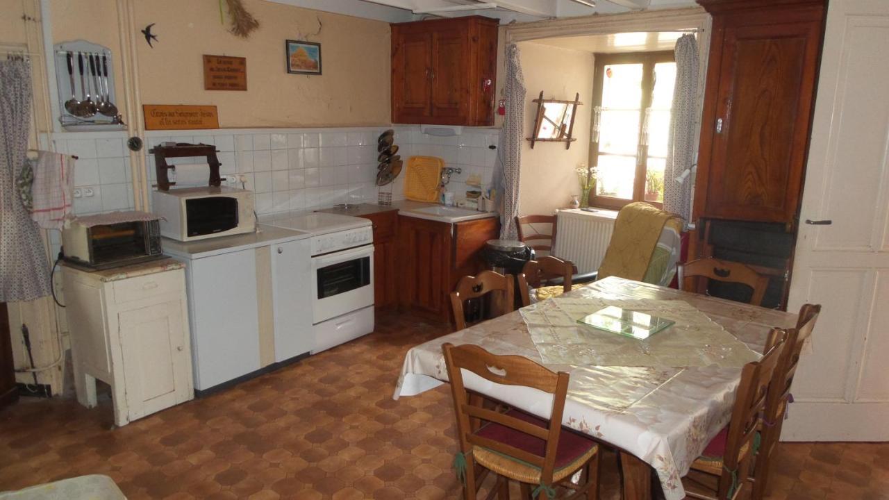 Maison De Famille Au Plateau Du Mezenc Les Vastres Eksteriør billede